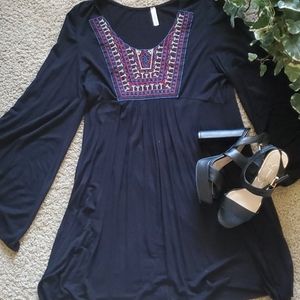 Cezanne bell-sleeve dress